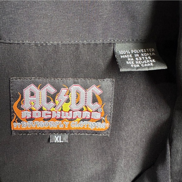 🎱[ AC/DC ] Silk- Feel Angus Young Powerage Lounge Button Up Shirt - Picture 5 of 7